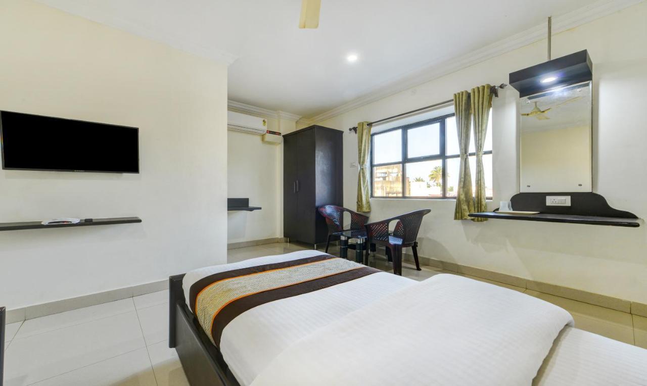 Pleasant Days Hotel Chennai Zewnętrze zdjęcie
