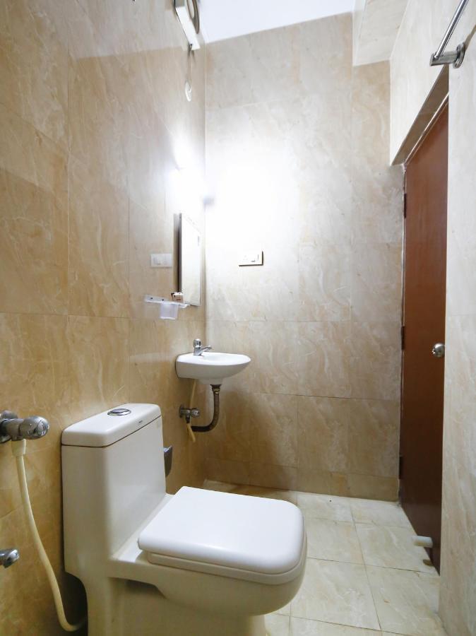Pleasant Days Hotel Chennai Zewnętrze zdjęcie
