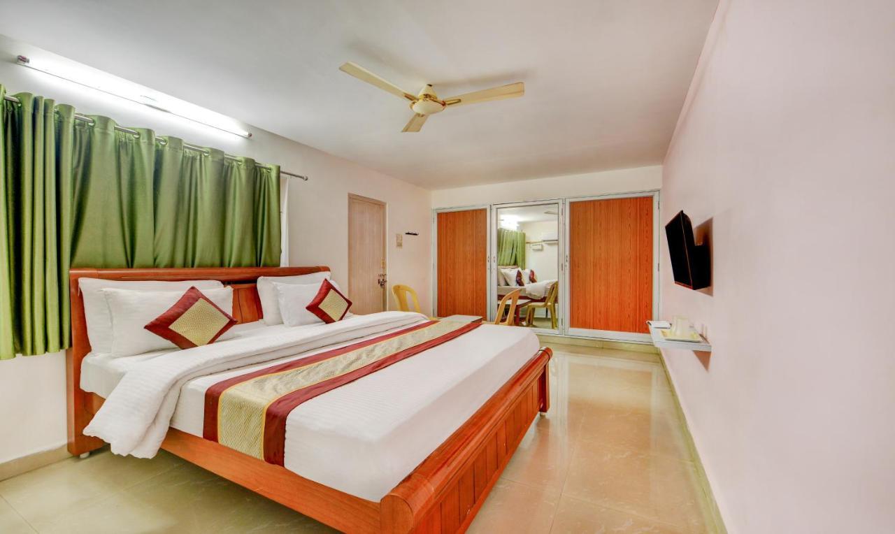 Pleasant Days Hotel Chennai Zewnętrze zdjęcie