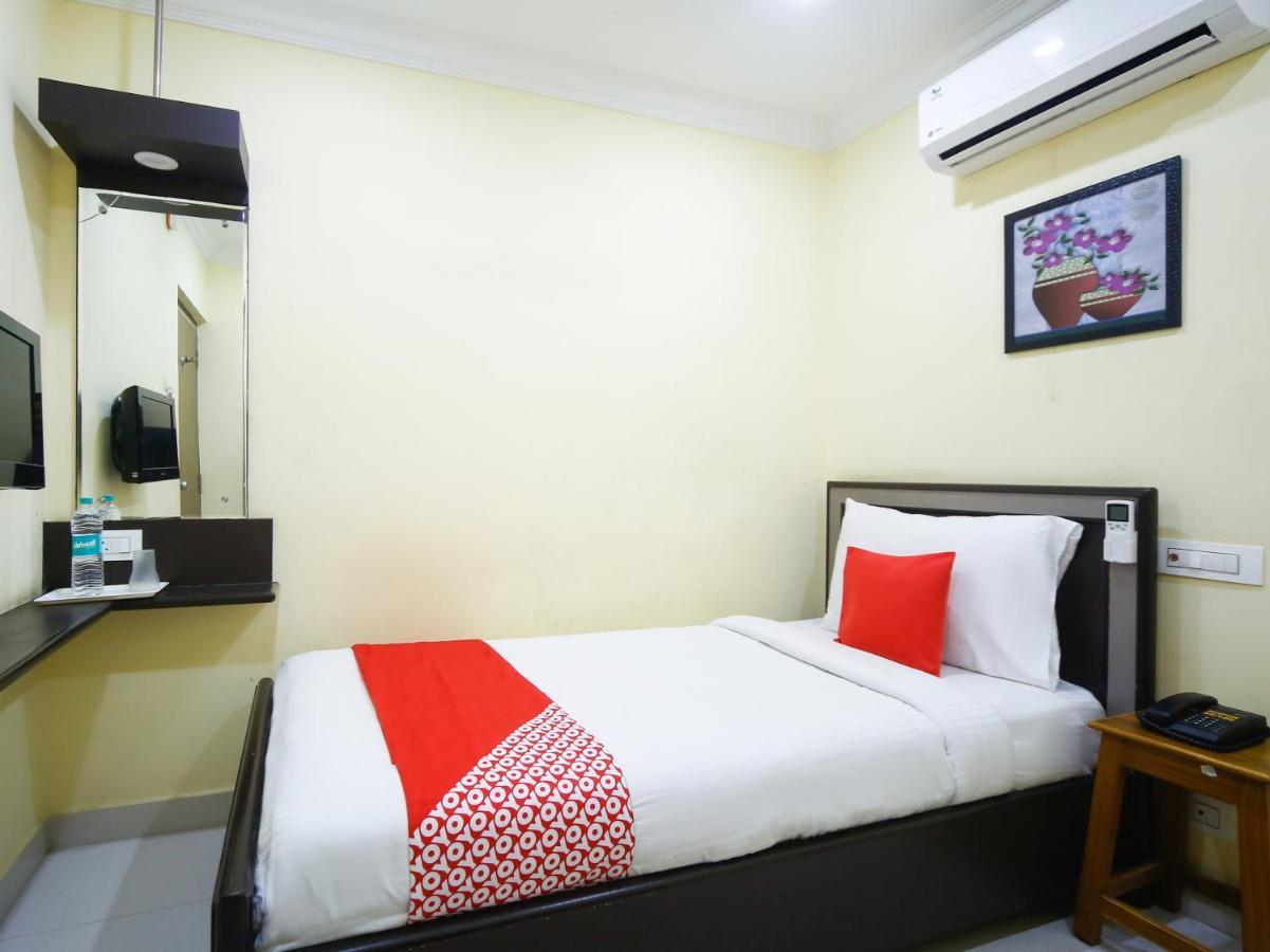 Pleasant Days Hotel Chennai Zewnętrze zdjęcie